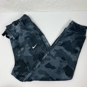 Nike Camo Sweatpants XS